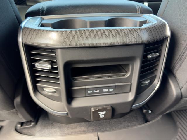 2026 Ram 1500 Big Horn Crew Cab 4x4 64 Box