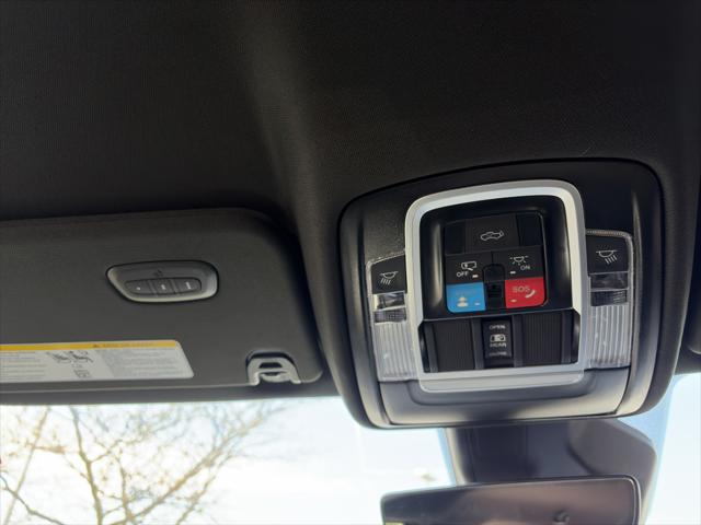 2026 Ram 1500 Big Horn Crew Cab 4x4 64 Box