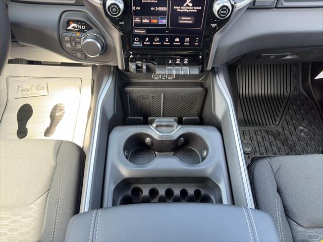 2026 Ram 1500 Big Horn Crew Cab 4x4 64 Box