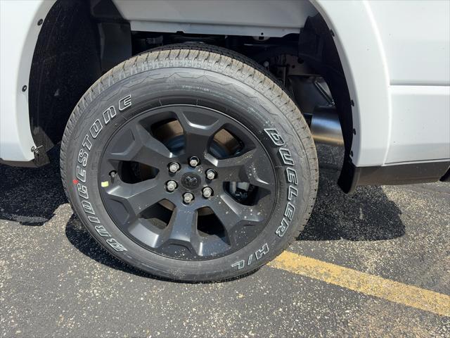 2026 Ram 1500 Big Horn Crew Cab 4x4 64 Box