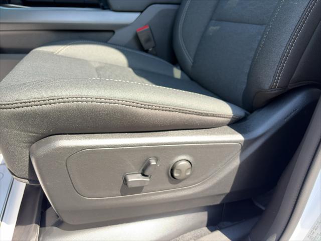 2026 Ram 1500 Big Horn Crew Cab 4x4 64 Box