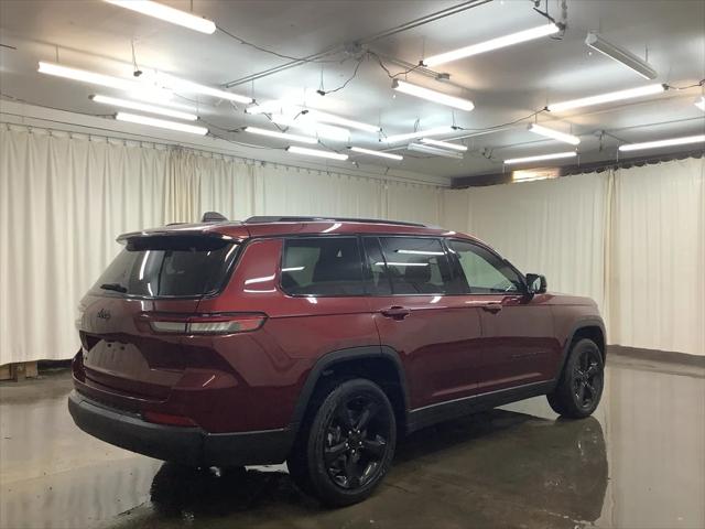 2023 Jeep Grand Cherokee L Altitude 4x4