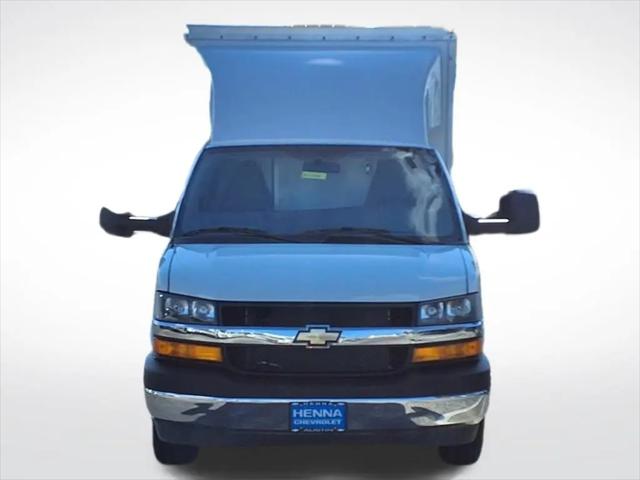 2025 Chevrolet Express Cutaway Work Van
