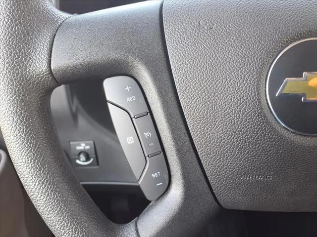 2025 Chevrolet Express Cutaway Work Van