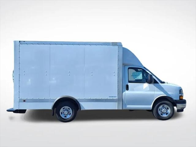 2025 Chevrolet Express Cutaway Work Van