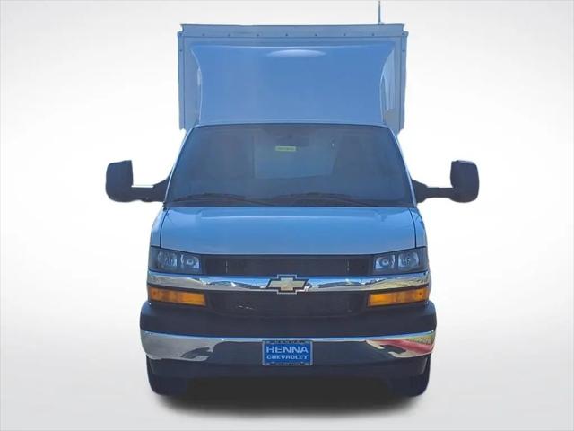 2025 Chevrolet Express Cutaway Work Van