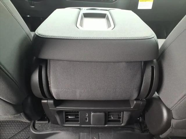 2026 Chevrolet Silverado 1500 2WD Crew Cab Short Bed LT