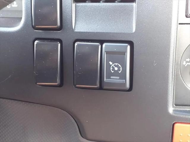 2025 Chevrolet 5500 5500 XG LCF Gas