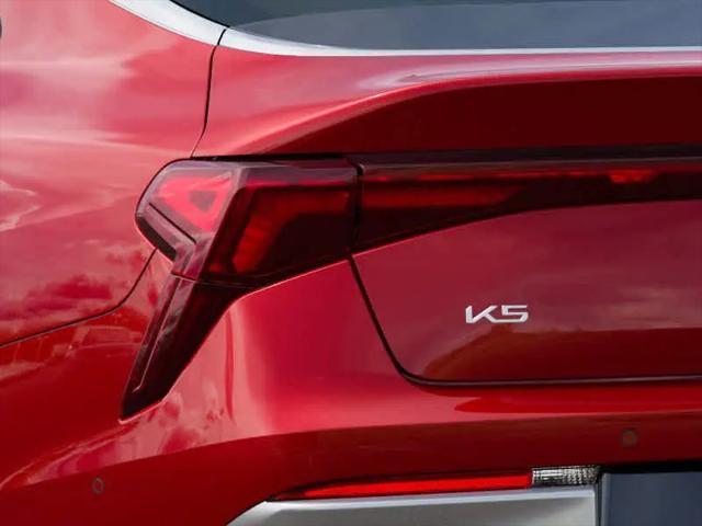 2025 Kia K5 EX