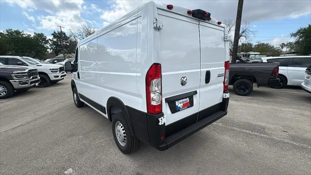 2026 Ram ProMaster Cargo Van Tradesman Low Roof 136" WB w/Pass Seat