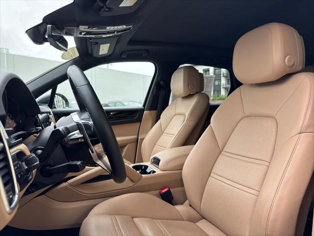 2023 Porsche Cayenne Cayenne