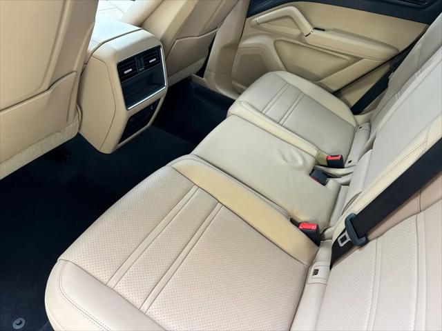 2023 Porsche Cayenne Cayenne