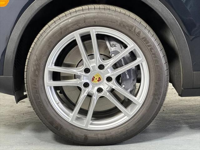 2023 Porsche Cayenne Cayenne
