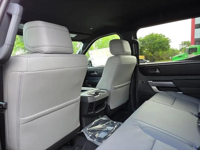 2026 Toyota Tundra SR5 CrewMax 5.5' Bed