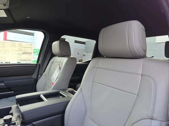 2026 Toyota Tundra SR5 CrewMax 5.5' Bed
