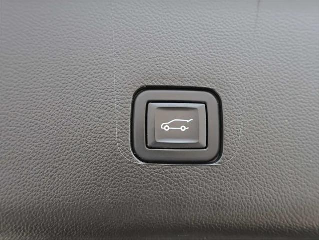 2023 Chevrolet Traverse AWD Premier