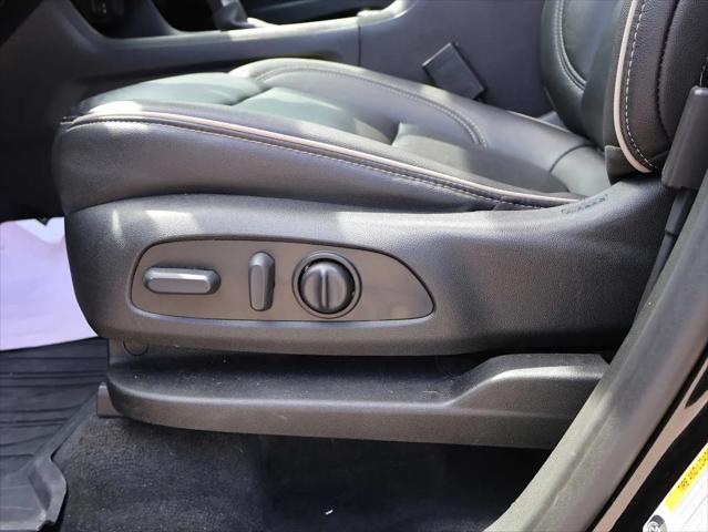 2023 Chevrolet Traverse AWD Premier