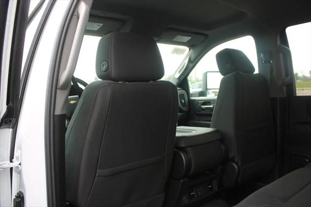 2026 Chevrolet Silverado 2500HD Crew Cab, Standard Bed, WT, 4WD