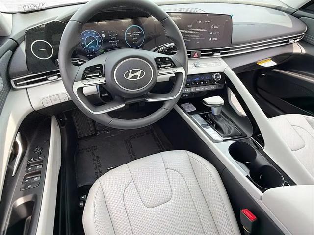 2026 Hyundai Elantra Hybrid Limited