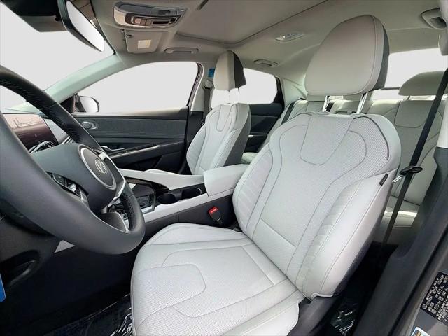 2026 Hyundai Elantra Hybrid Limited