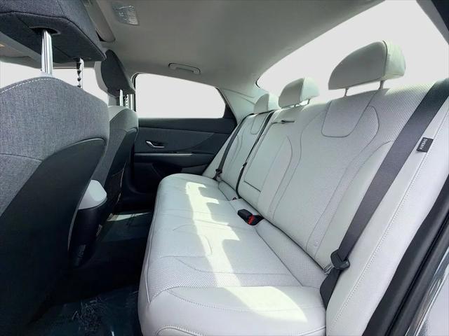 2026 Hyundai Elantra Hybrid Limited