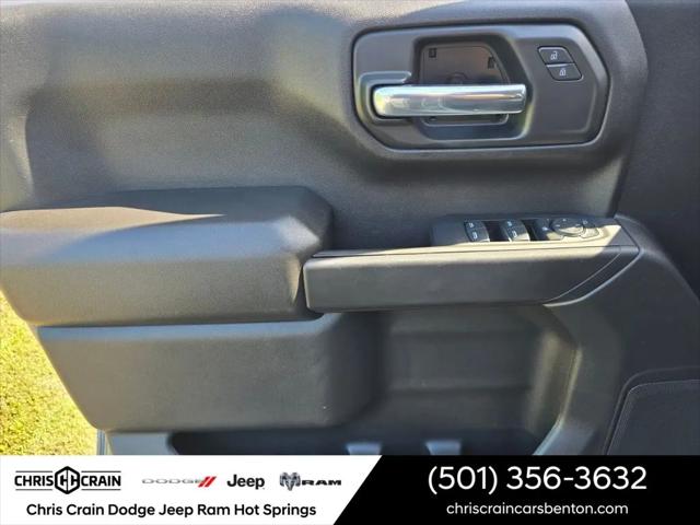 2025 Chevrolet Silverado 1500 4WD Crew Cab Short Bed Custom Trail Boss