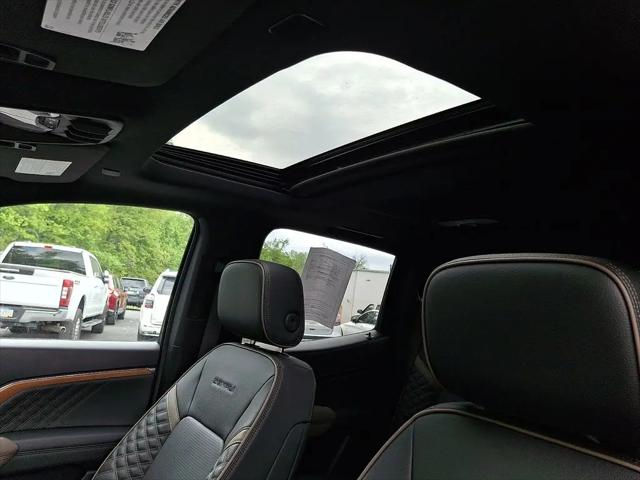 2023 GMC Canyon 4WD Crew Cab Short Box Denali