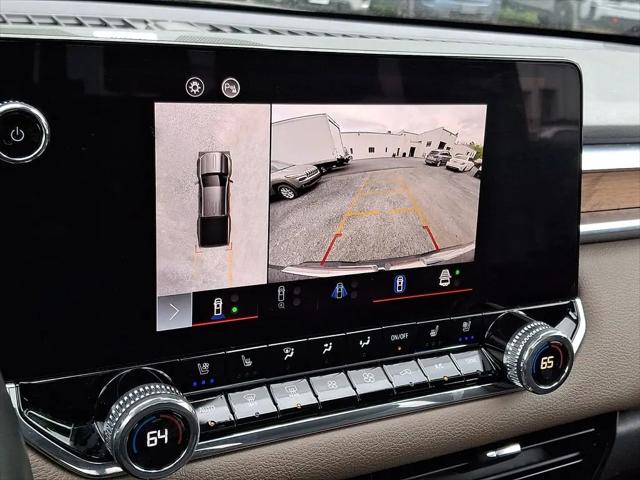 2023 GMC Canyon 4WD Crew Cab Short Box Denali