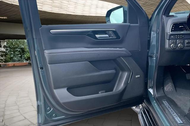 2026 Chevrolet Tahoe 4WD RST