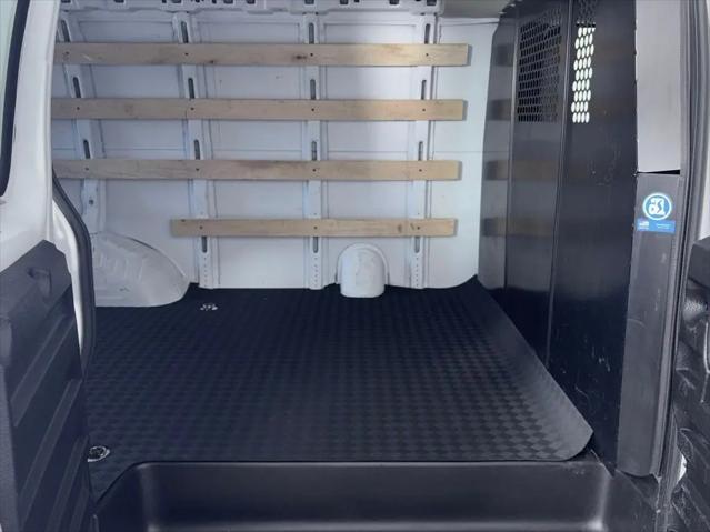 2024 Chevrolet Express Work Van