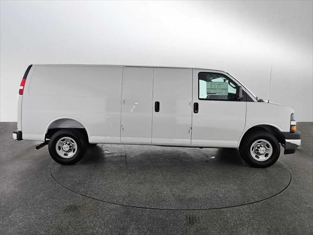 2026 Chevrolet Express Cargo Van 2500 Extended Wheelbase, WT, RWD