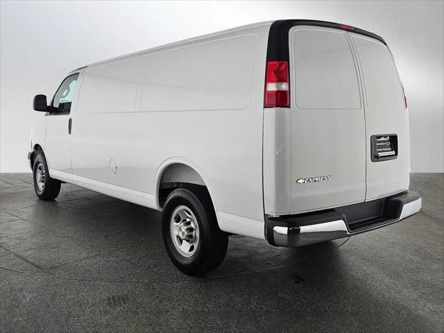 2026 Chevrolet Express Cargo Van 2500 Extended Wheelbase, WT, RWD