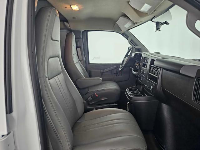 2026 Chevrolet Express Cargo Van 2500 Extended Wheelbase, WT, RWD