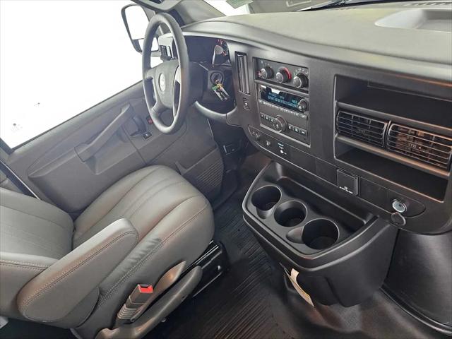2026 Chevrolet Express Cargo Van 2500 Extended Wheelbase, WT, RWD