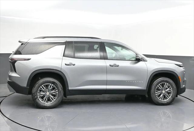 2026 Chevrolet Traverse FWD LT