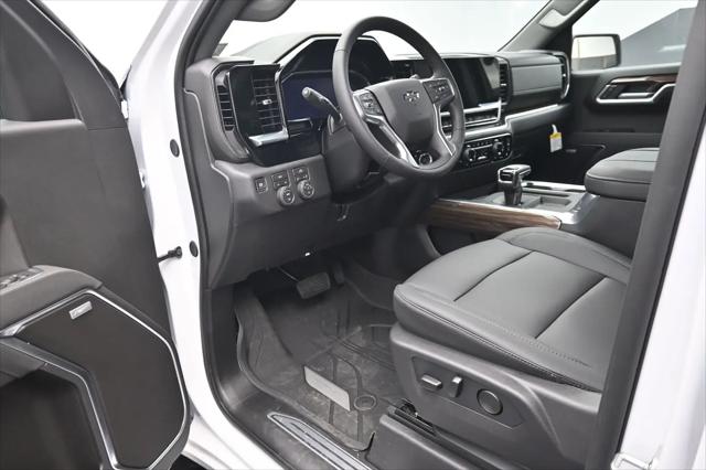 2026 Chevrolet Silverado 1500 4WD Crew Cab Standard Bed RST