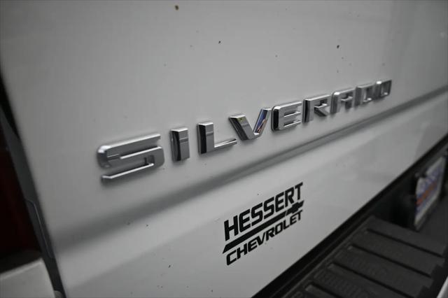 2026 Chevrolet Silverado 1500 4WD Crew Cab Standard Bed RST