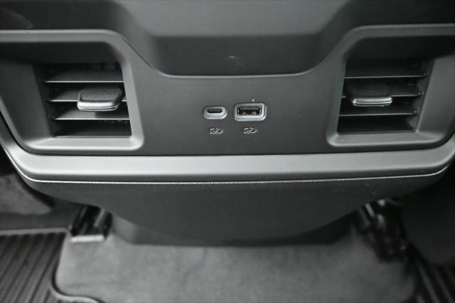 2026 Chevrolet Silverado 1500 4WD Crew Cab Standard Bed RST