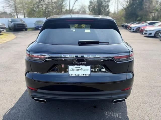2022 Porsche Cayenne Platinum Edition