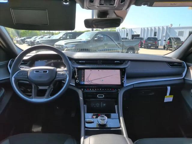 2026 Jeep Grand Cherokee L Altitude 4x4