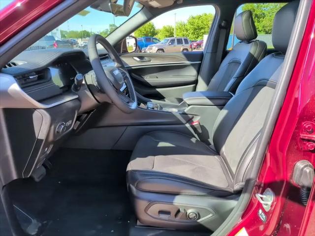 2026 Jeep Grand Cherokee L Altitude 4x4