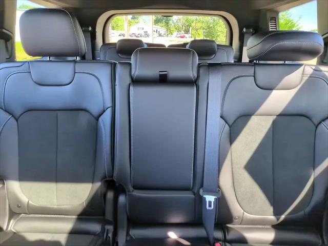 2026 Jeep Grand Cherokee L Altitude 4x4