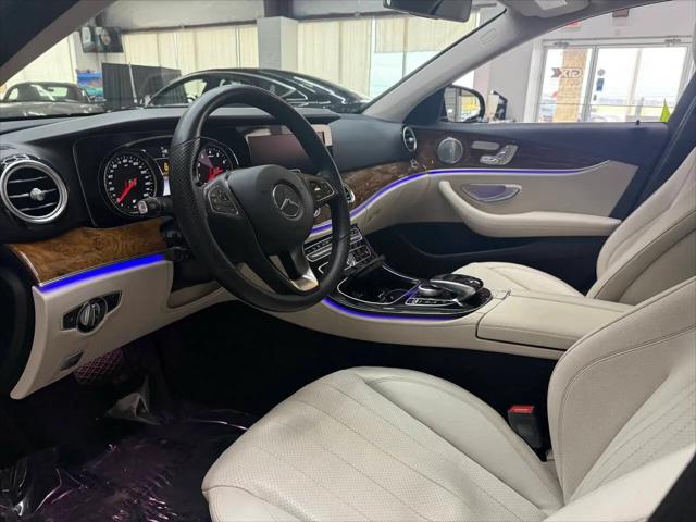 2017 Mercedes-Benz E-CLASS E 300 E 300