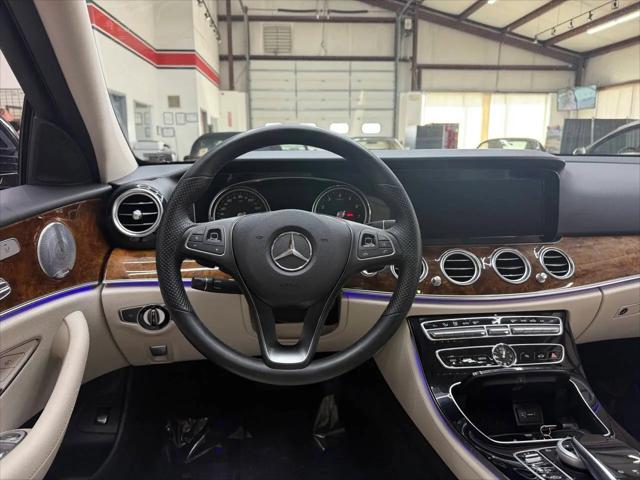 2017 Mercedes-Benz E-CLASS E 300 E 300