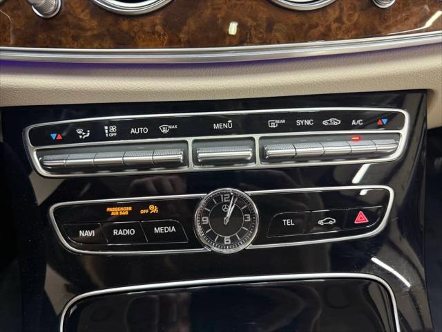 2017 Mercedes-Benz E-CLASS E 300 E 300