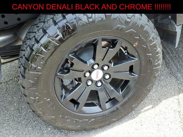 2022 GMC Canyon 4WD Crew Cab Short Box Denali