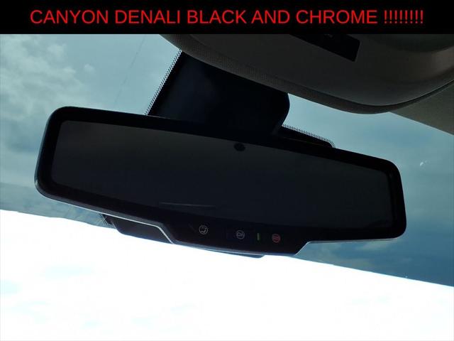 2022 GMC Canyon 4WD Crew Cab Short Box Denali