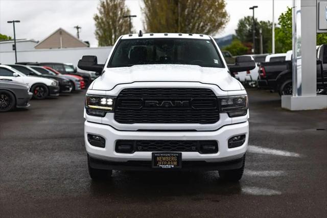 2022 Ram 3500 Limited Crew Cab 4x4 8' Box