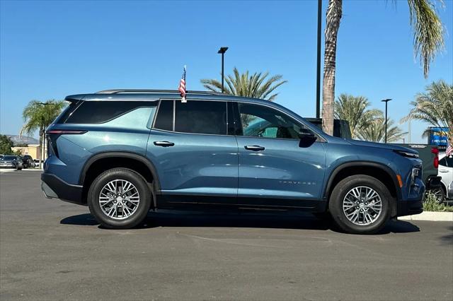 2025 Chevrolet Traverse FWD LT