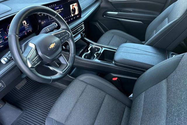 2025 Chevrolet Traverse FWD LT